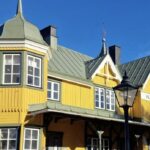 Stationens ”sagoslott” i ny skrud