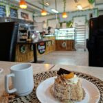 Nu kan man fika i Åkers Lilla galleria